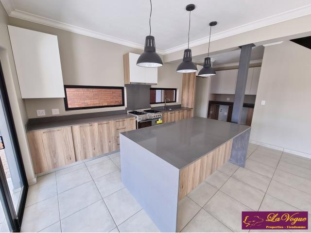 4 Bedroom Property for Sale in Six Fountains Estate Gauteng