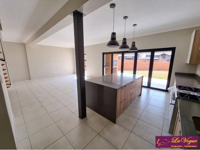 4 Bedroom Property for Sale in Six Fountains Estate Gauteng