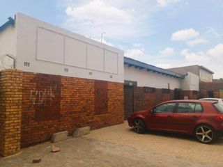 To Let 0 Bedroom Property for Rent in Diepkloof Zone 3 Gauteng
