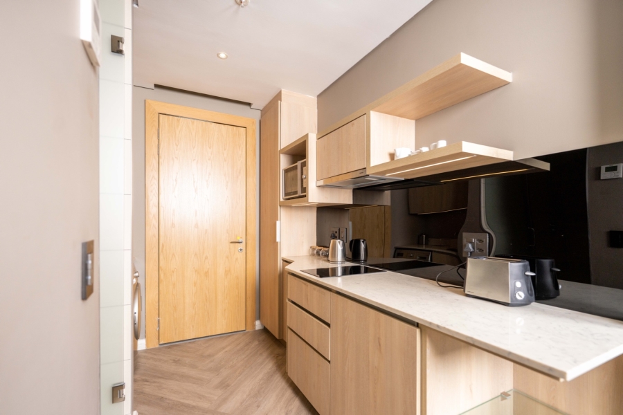 1 Bedroom Property for Sale in Benmore Gardens Gauteng