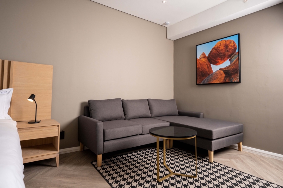 1 Bedroom Property for Sale in Benmore Gardens Gauteng
