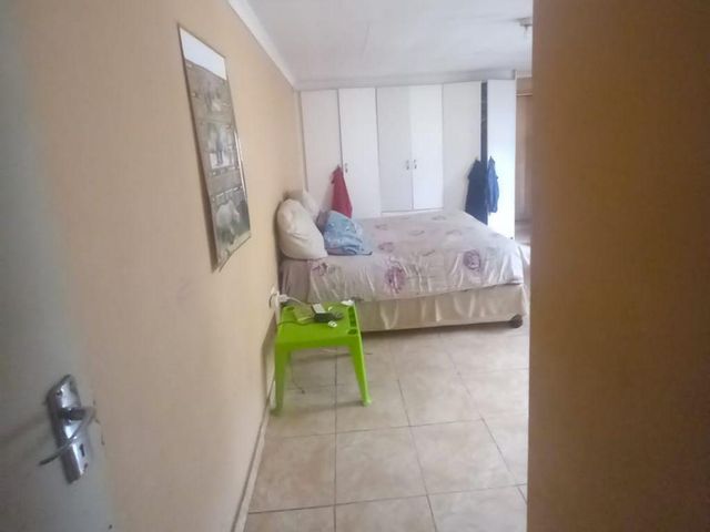 To Let 3 Bedroom Property for Rent in Protea Glen Gauteng