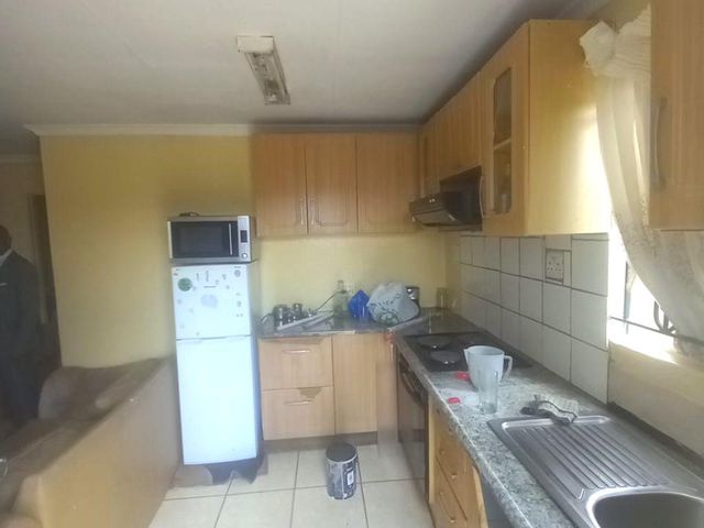 To Let 3 Bedroom Property for Rent in Glen Ridge Gauteng