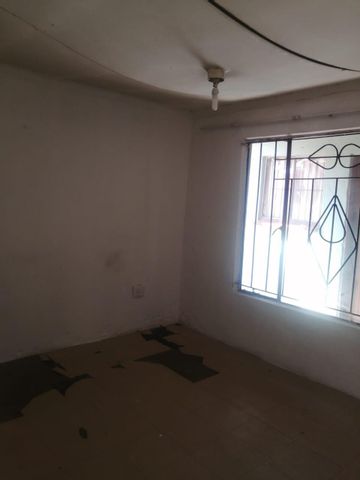 To Let 2 Bedroom Property for Rent in Protea Glen Gauteng