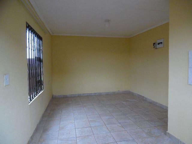 To Let 2 Bedroom Property for Rent in Protea Glen Gauteng