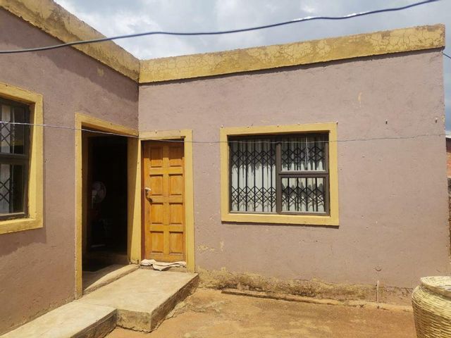 2 Bedroom Property for Sale in Bram Fischerville Gauteng