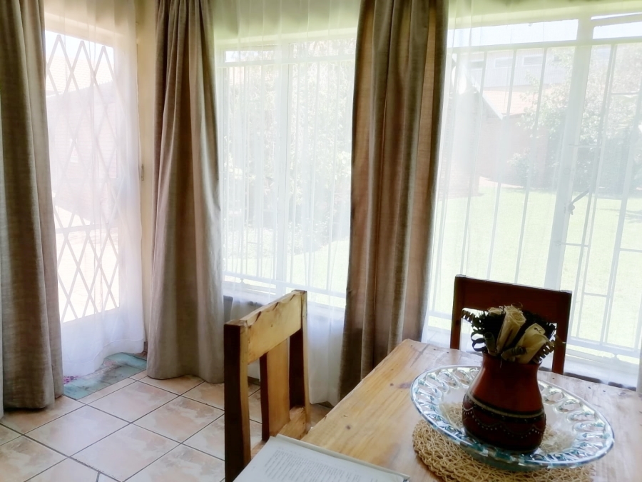 3 Bedroom Property for Sale in Hazeldene Gauteng