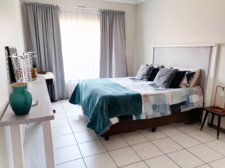 3 Bedroom Property for Sale in Hazeldene Gauteng