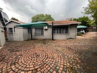 2 Bedroom Property for Sale in Vorna Valley Gauteng