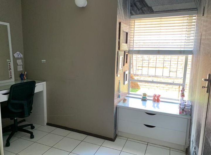 3 Bedroom Property for Sale in Florida Hills Gauteng