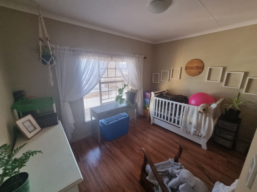 2 Bedroom Property for Sale in Greenhills Gauteng