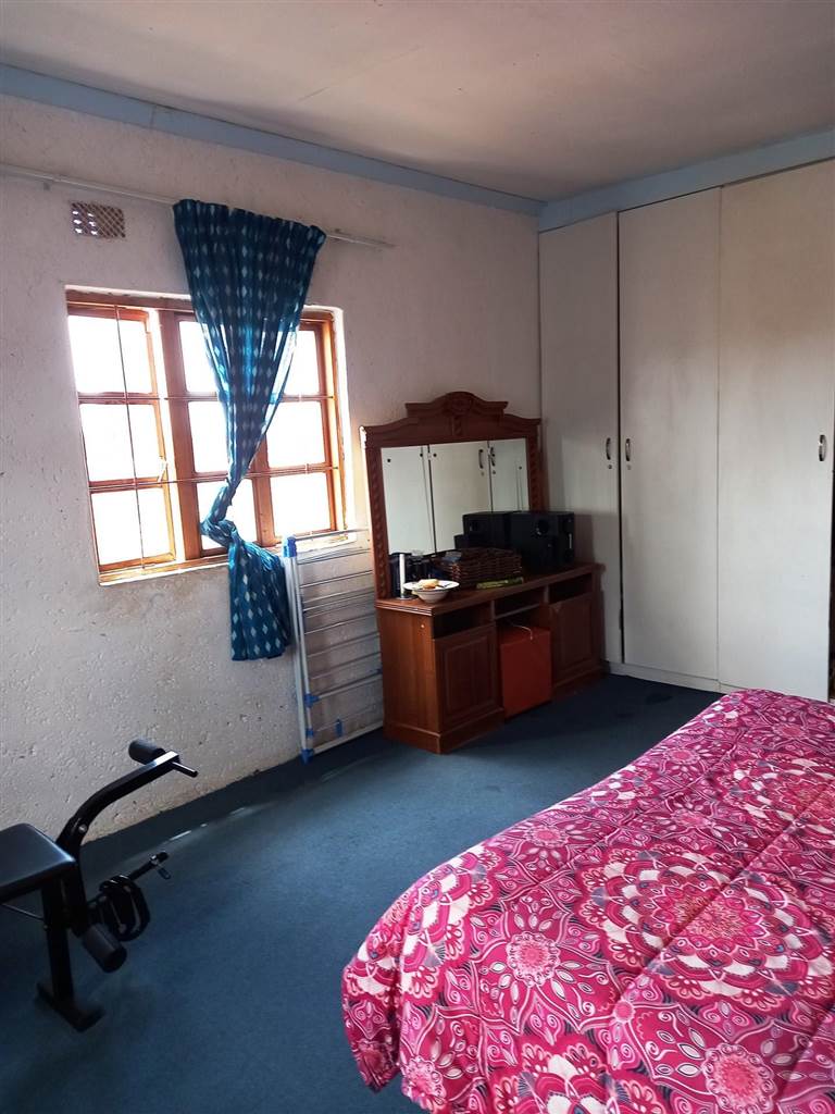 5 Bedroom Property for Sale in Ennerdale Gauteng