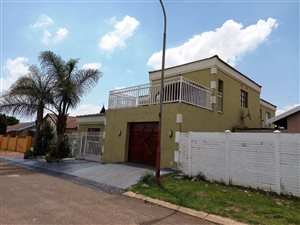 5 Bedroom Property for Sale in Ennerdale Gauteng