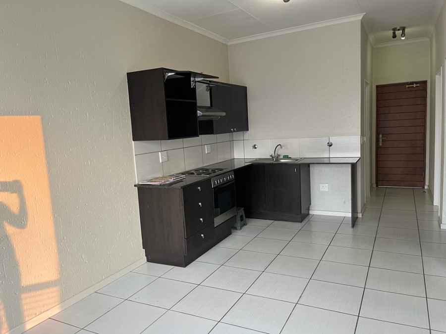 To Let 2 Bedroom Property for Rent in Paulshof Gauteng