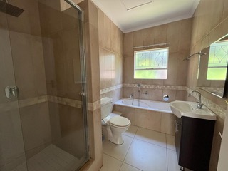 To Let 2 Bedroom Property for Rent in Atholl Gauteng