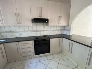 To Let 2 Bedroom Property for Rent in Atholl Gauteng