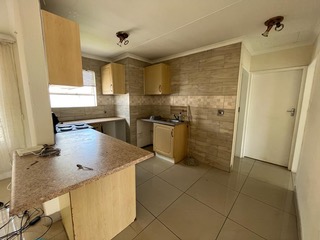 To Let 2 Bedroom Property for Rent in Sandown Gauteng