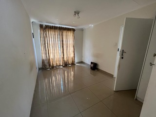 To Let 2 Bedroom Property for Rent in Sandown Gauteng