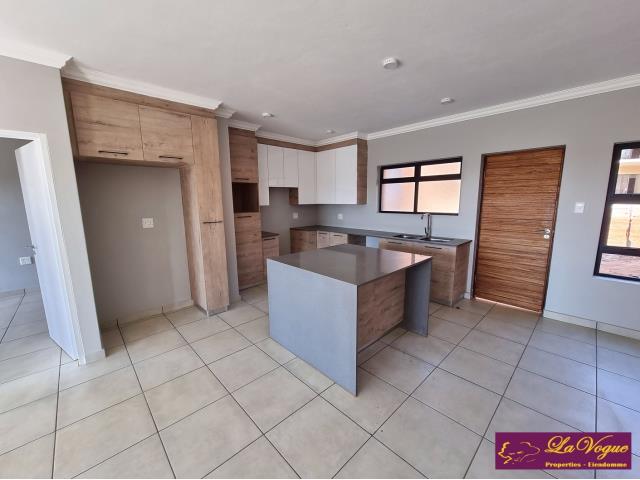 2 Bedroom Property for Sale in Six Fountains Estate Gauteng