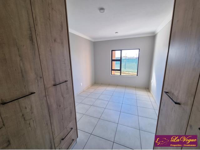 2 Bedroom Property for Sale in Six Fountains Estate Gauteng