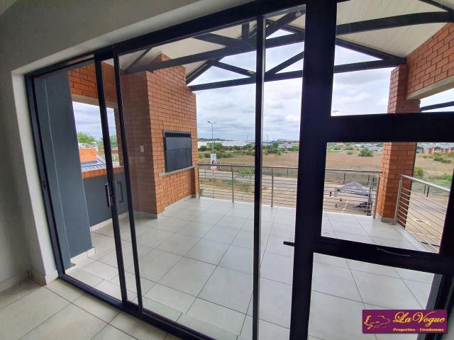 2 Bedroom Property for Sale in Six Fountains Estate Gauteng