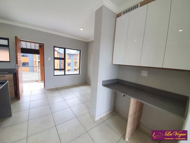 2 Bedroom Property for Sale in Six Fountains Estate Gauteng