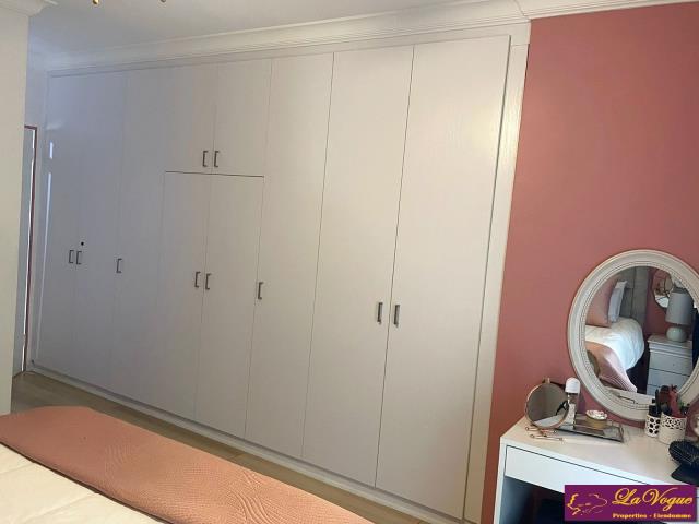 2 Bedroom Property for Sale in Olympus AH Gauteng
