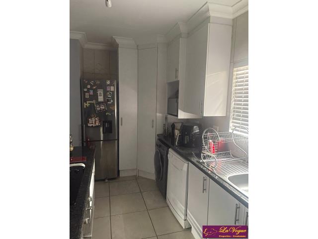 2 Bedroom Property for Sale in Olympus AH Gauteng