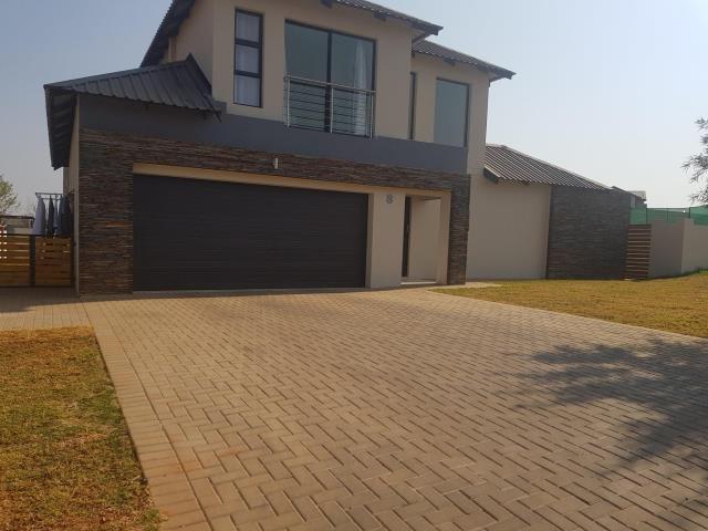 To Let 4 Bedroom Property for Rent in The Hills Gauteng