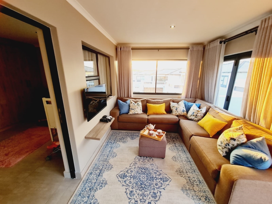 2 Bedroom Property for Sale in Olympus AH Gauteng