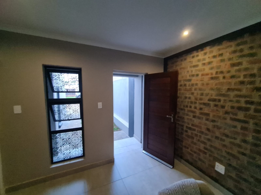 2 Bedroom Property for Sale in Olympus AH Gauteng