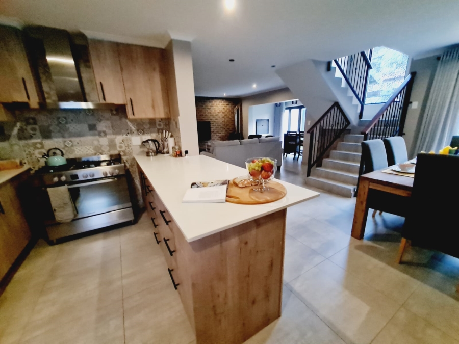 2 Bedroom Property for Sale in Olympus AH Gauteng