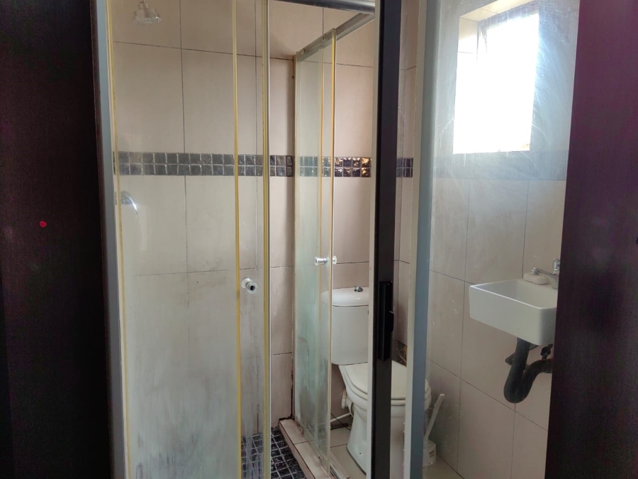 4 Bedroom Property for Sale in Kagiso Gauteng