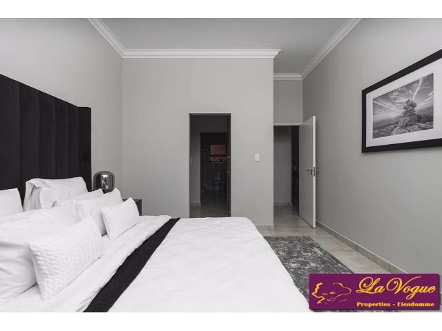 3 Bedroom Property for Sale in Six Fountains Estate Gauteng