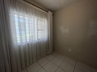 To Let 2 Bedroom Property for Rent in Paulshof Gauteng