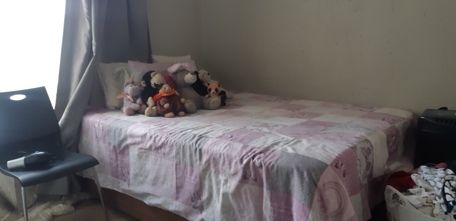 2 Bedroom Property for Sale in Wilgeheuwel Gauteng