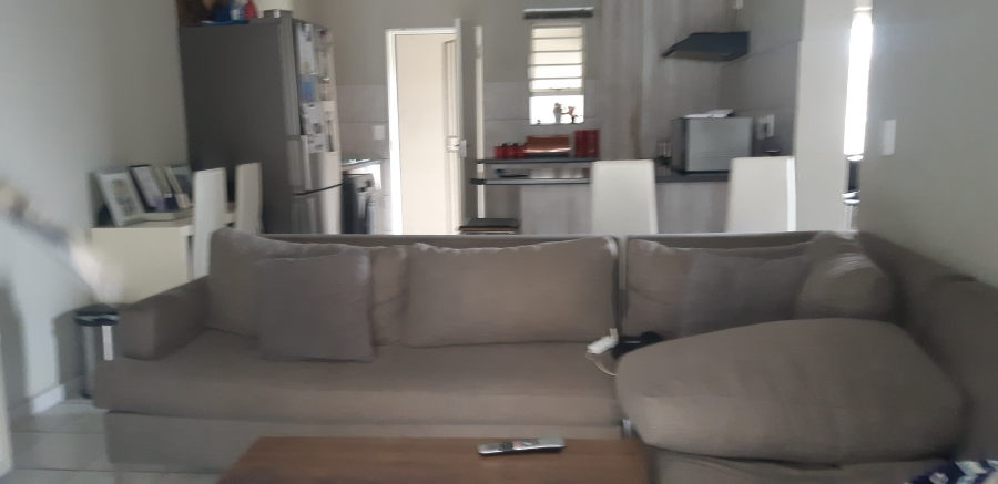 2 Bedroom Property for Sale in Wilgeheuwel Gauteng