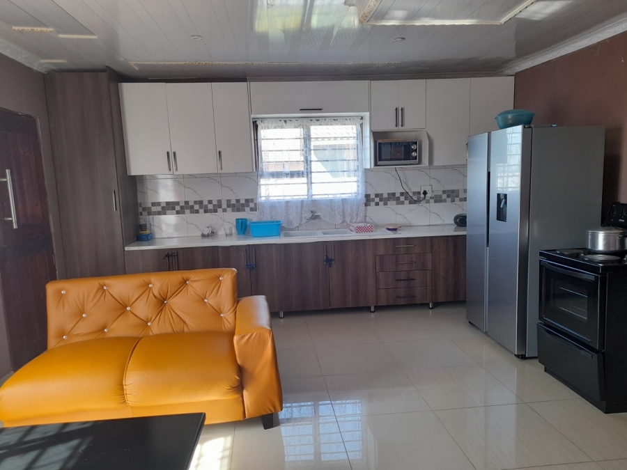 2 Bedroom Property for Sale in Protea Glen Gauteng