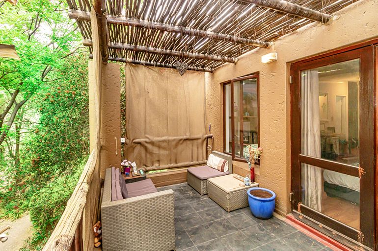 To Let 2 Bedroom Property for Rent in Douglasdale Gauteng