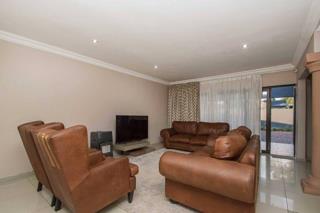 3 Bedroom Property for Sale in Witpoortjie Gauteng