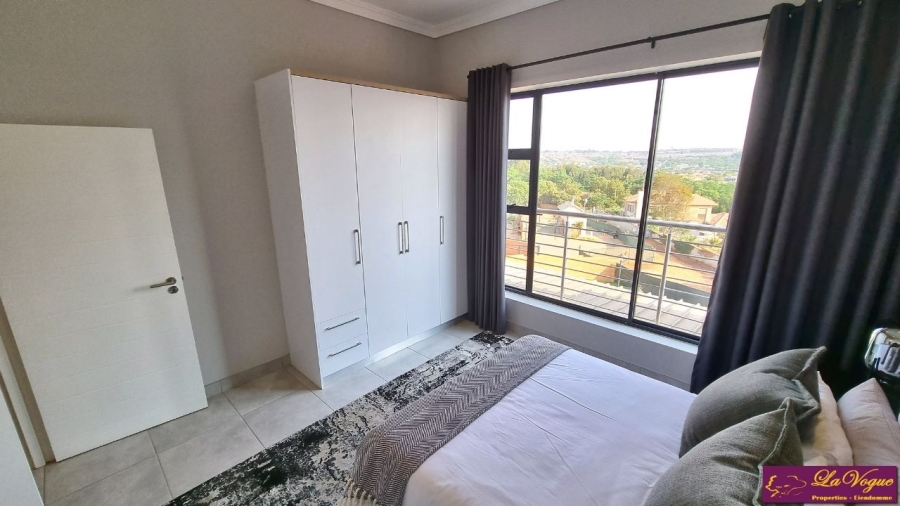 To Let 3 Bedroom Property for Rent in Six Fountains Estate Gauteng