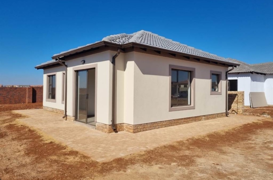 3 Bedroom Property for Sale in Windmill Park Gauteng