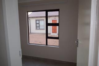 2 Bedroom Property for Sale in Windmill Park Gauteng