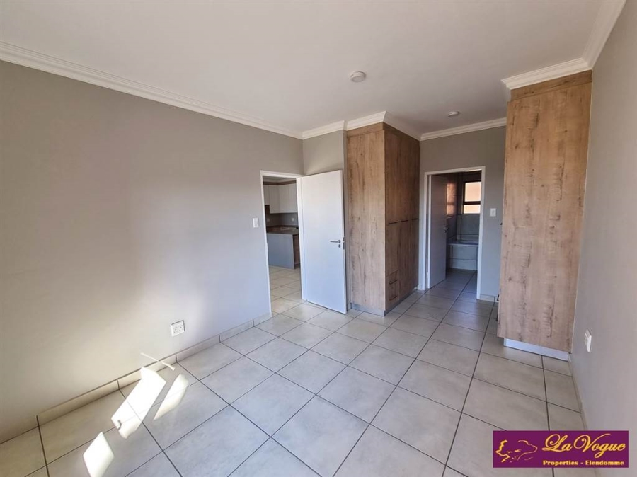 To Let 2 Bedroom Property for Rent in Six Fountains Estate Gauteng