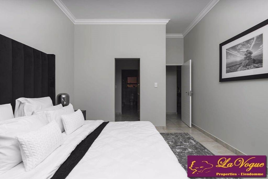 3 Bedroom Property for Sale in Six Fountains Estate Gauteng