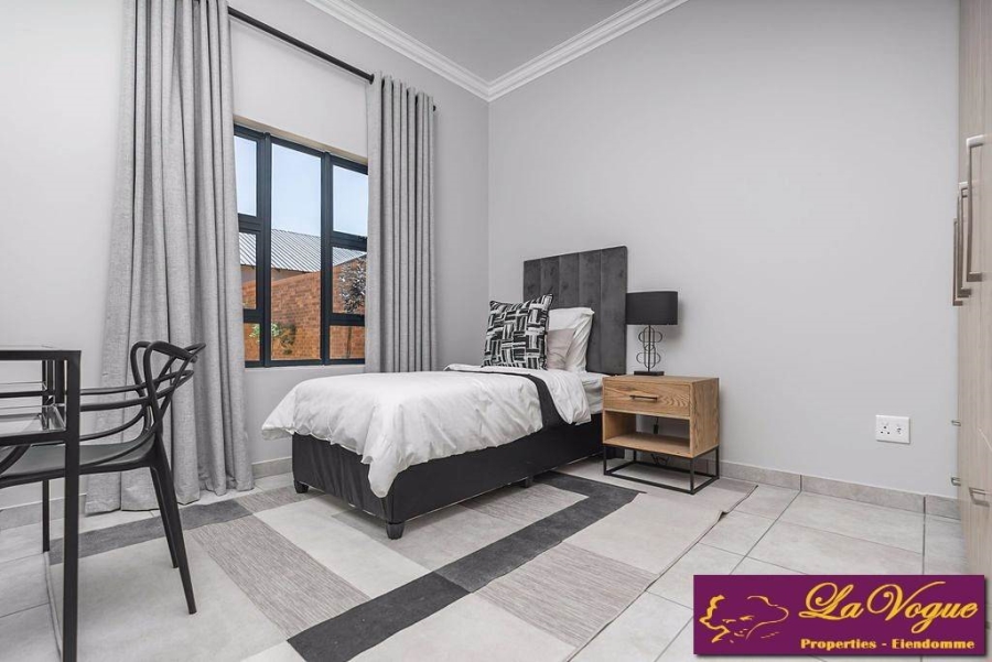 3 Bedroom Property for Sale in Six Fountains Estate Gauteng