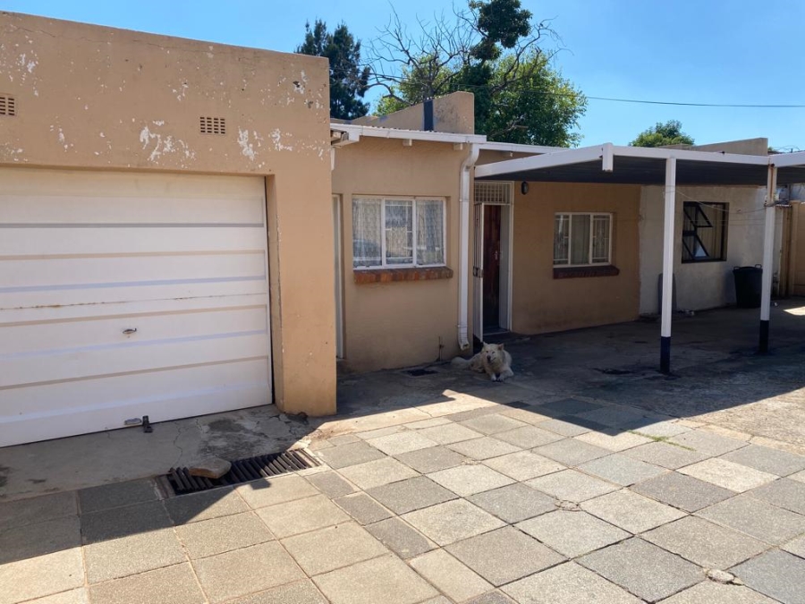 2 Bedroom Property for Sale in Hurst Hill Gauteng