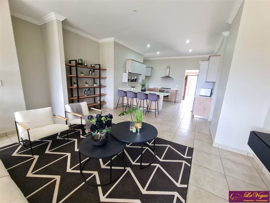 3 Bedroom Property for Sale in Six Fountains Estate Gauteng