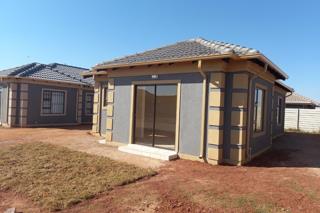 3 Bedroom Property for Sale in Windmill Park Gauteng