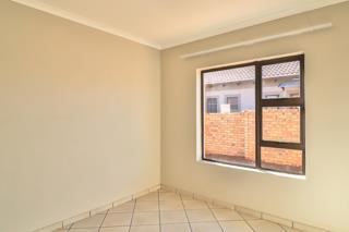 2 Bedroom Property for Sale in Windmill Park Gauteng